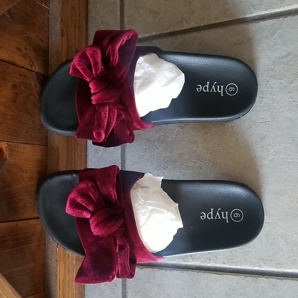 Velvet Bow Slides - Picture 2 of 10